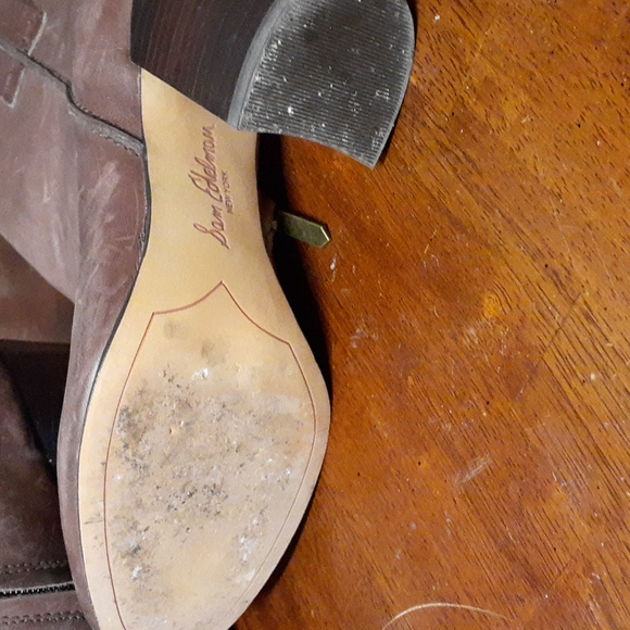 Booties - Picture 4 of 4